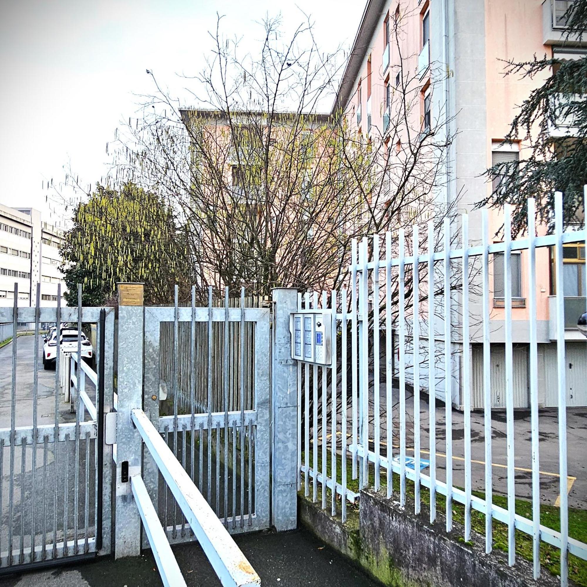 Bbking Appartamento Policlinico San Donato Milanese Dış mekan fotoğraf
